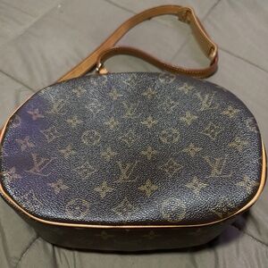 Bloise louis vuitton bag